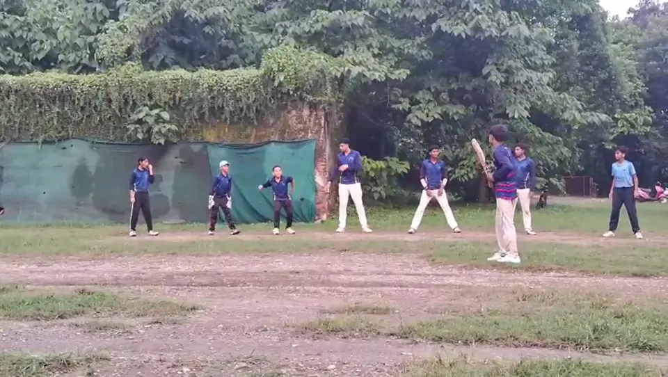 Players practising close catches as a coach feeds the ball